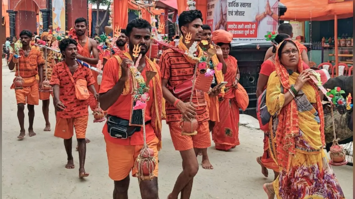 रांची के स्वर्णरेखा घाट पर कांवरियों के लिए आश्रय गृह की तैयारी