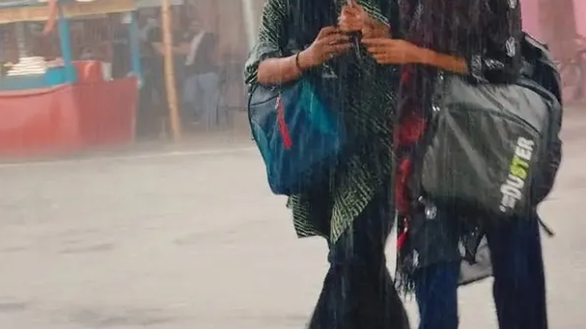 धनबाद में बारिश और वज्रपात के यलो अलर्ट से जुड़ी मौसम चेतावनी