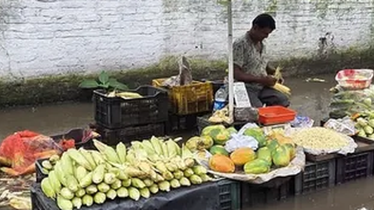 धनबाद में लगातार बारिश और बादल छाए रहने की सांकेतिक तस्वीर