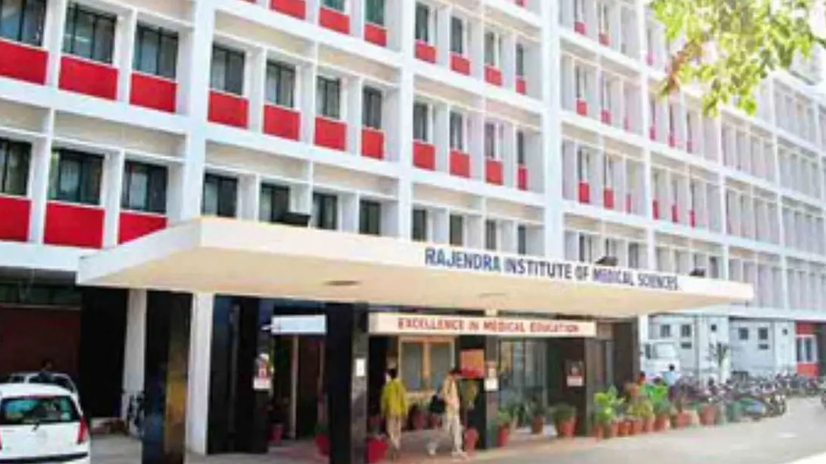 रिम्स में ह्यूमन मिल्क बैंक से जुड़ी नवजात स्वास्थ्य सुविधा की प्रतीकात्मक तस्वीर