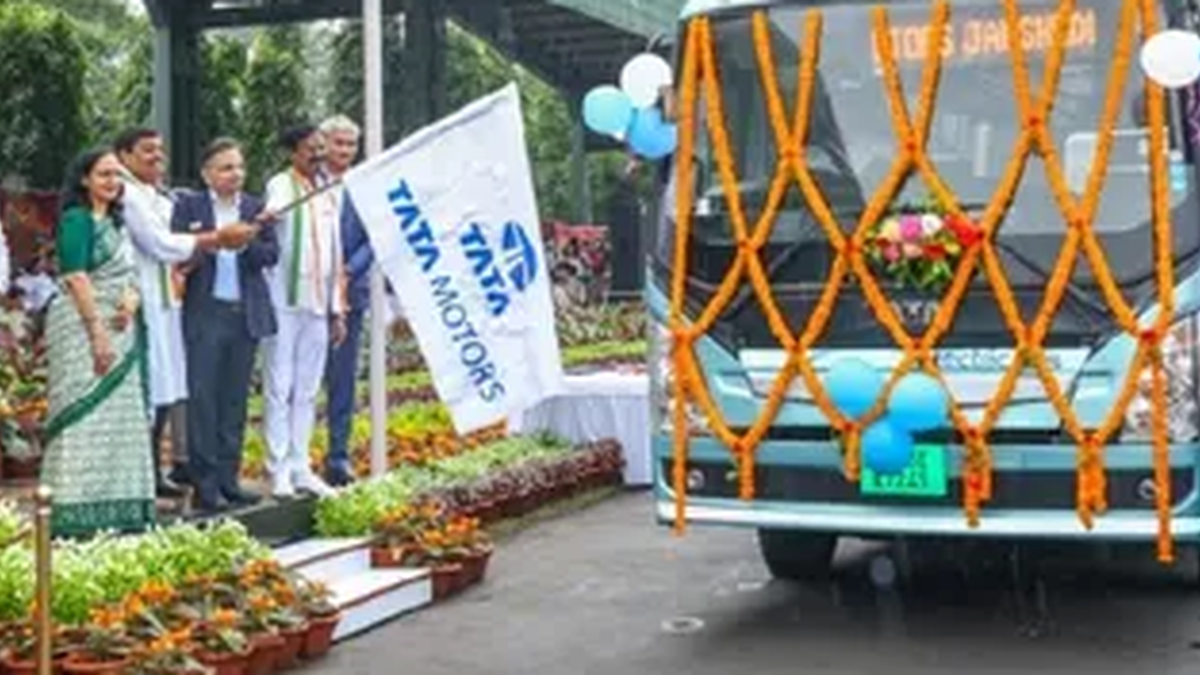 टेल्को कॉलोनी में टाटा मोटर्स की एसी इलेक्ट्रिक बस सेवा