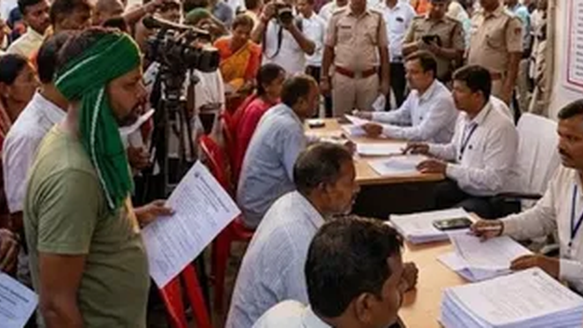 धनबाद में SIR मैपिंग से छूटे मतदाताओं को नोटिस जारी होने की खबर