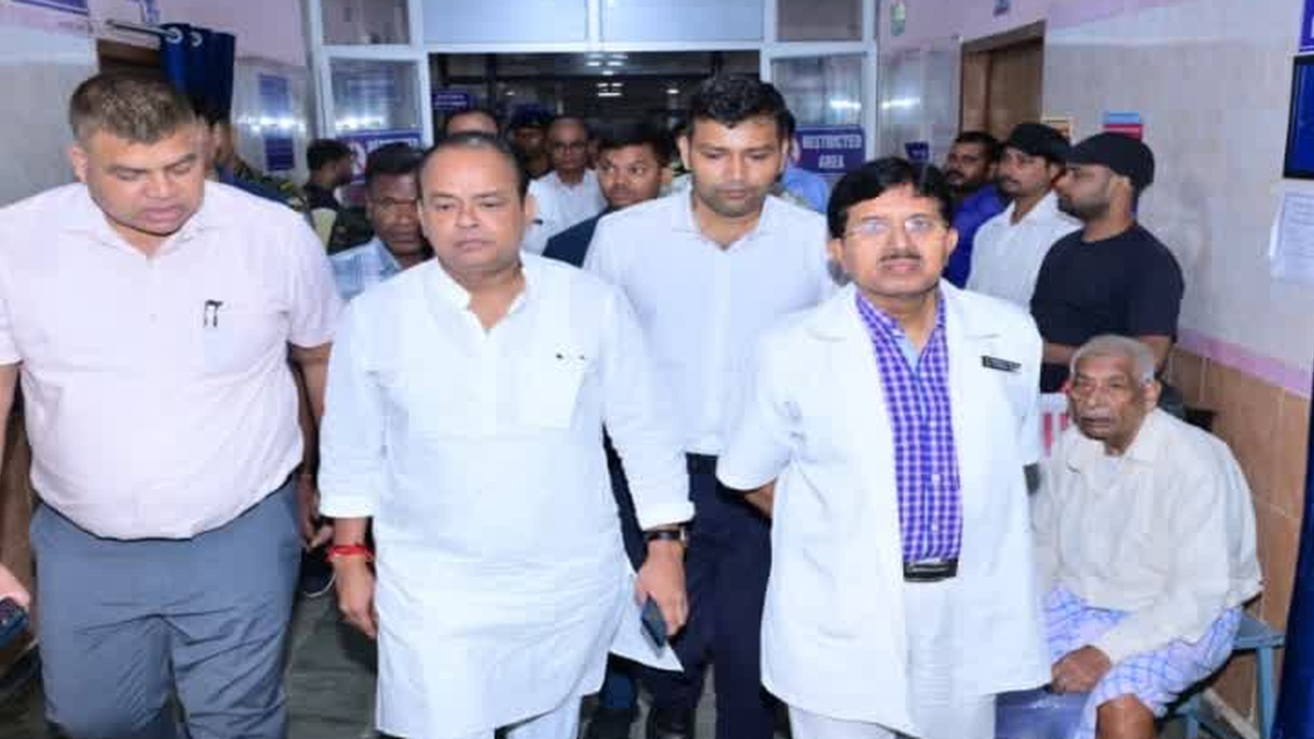 H1N1 की निगरानी और उपचार व्यवस्था मजबूत करने के निर्देश की प्रतीकात्मक तस्वीर
