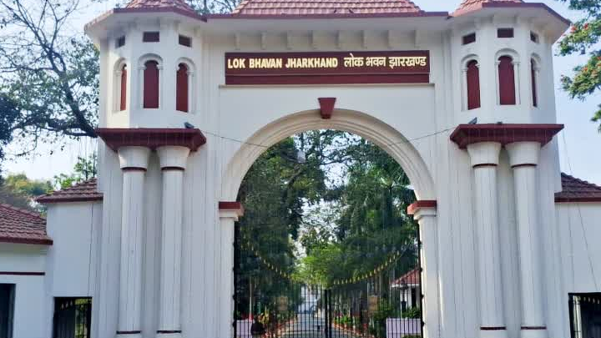 रांची में नीलांबर-पीतांबर विश्वविद्यालय के कुलपति को हटाने की मांग से जुड़ी खबर