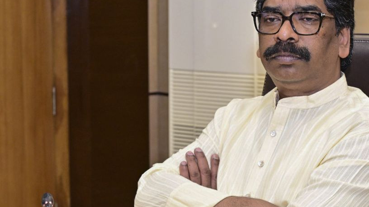 रांची की विशेष पीएमएलए अदालत में हेमंत सोरेन से जुड़े मामले की सुनवाई का सांकेतिक दृश्य