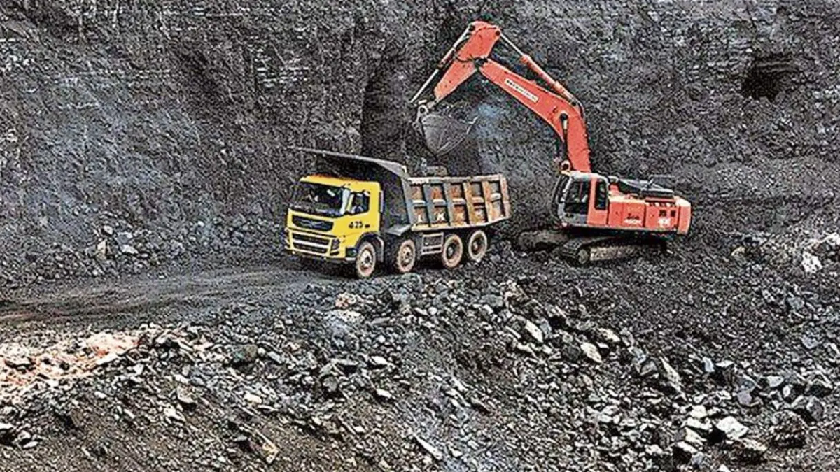 कोयला खदान बंदी और पर्यावरण बहाली से संबंधित प्रतिनिधि दृश्य