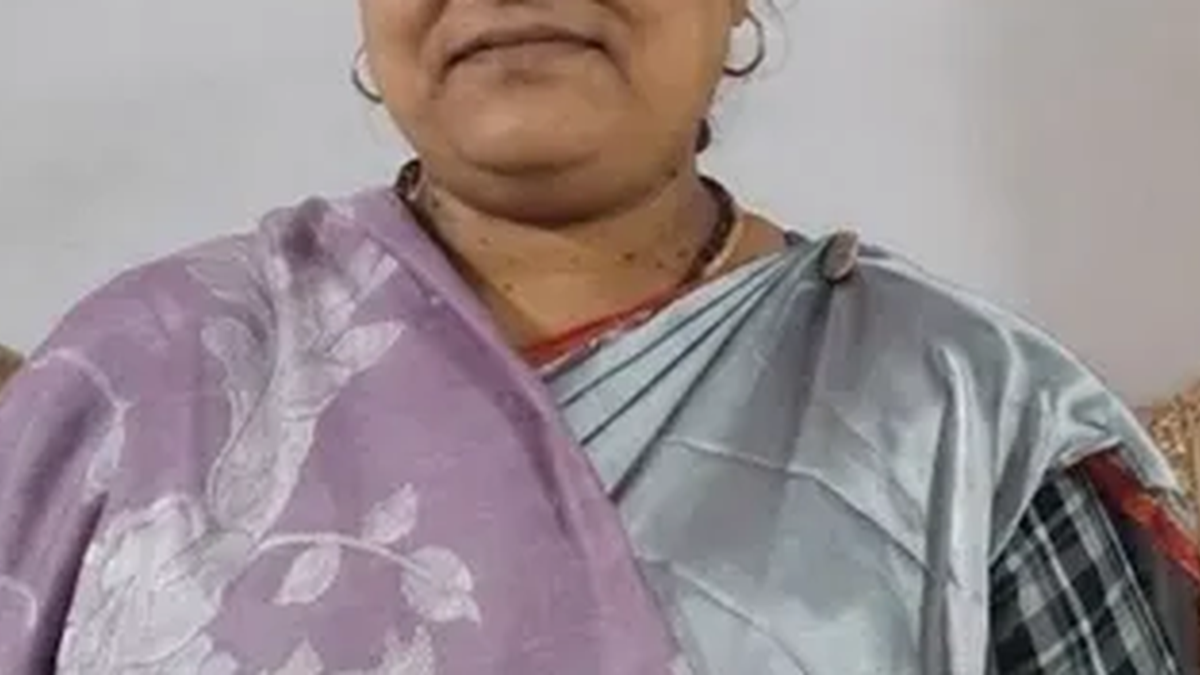 धनबाद की लेखिका डॉ. मीतू सिन्हा को मिले रिकॉर्ड सम्मान से संबंधित तस्वीर