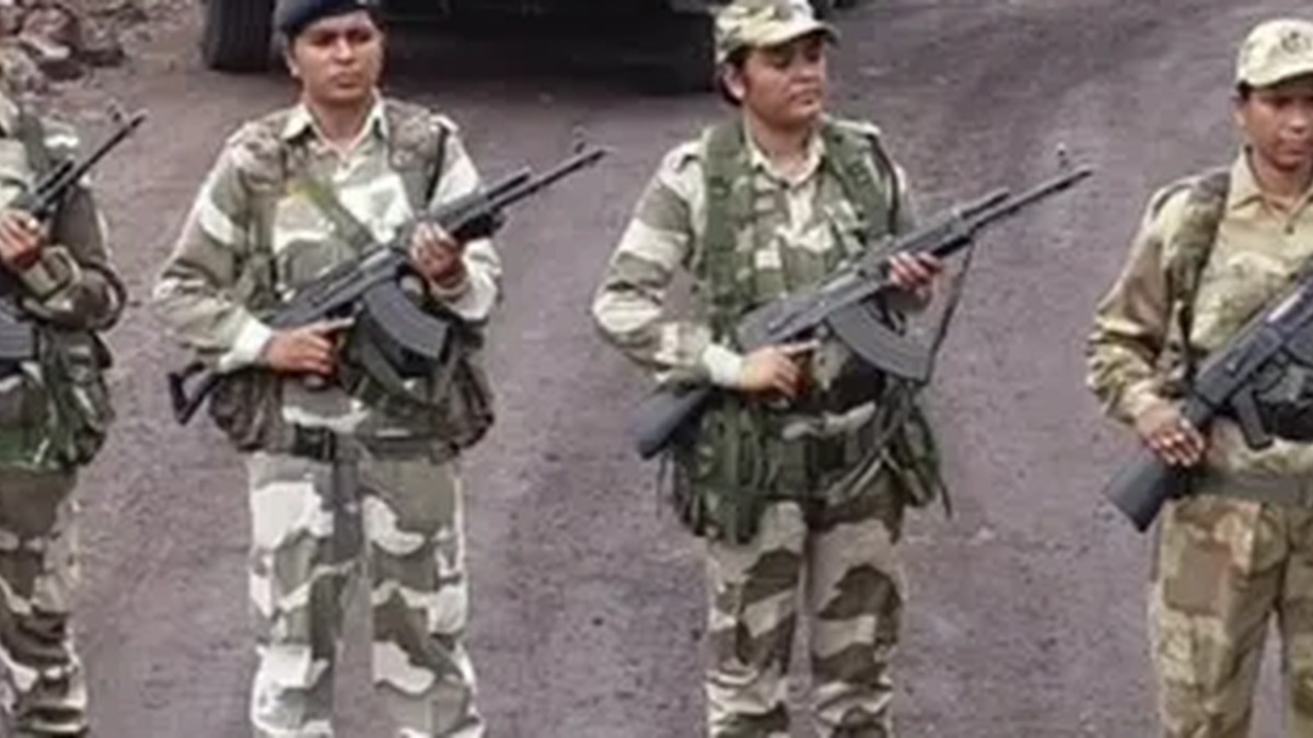 धनबाद में अवैध कोयला गतिविधियों के खिलाफ सीआईएसएफ का विशेष अभियान