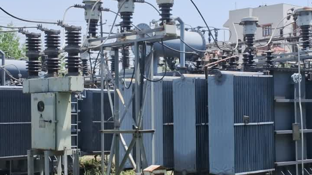 रांची में बिजली आपूर्ति और रखरखाव कार्य को दर्शाती तस्वीर