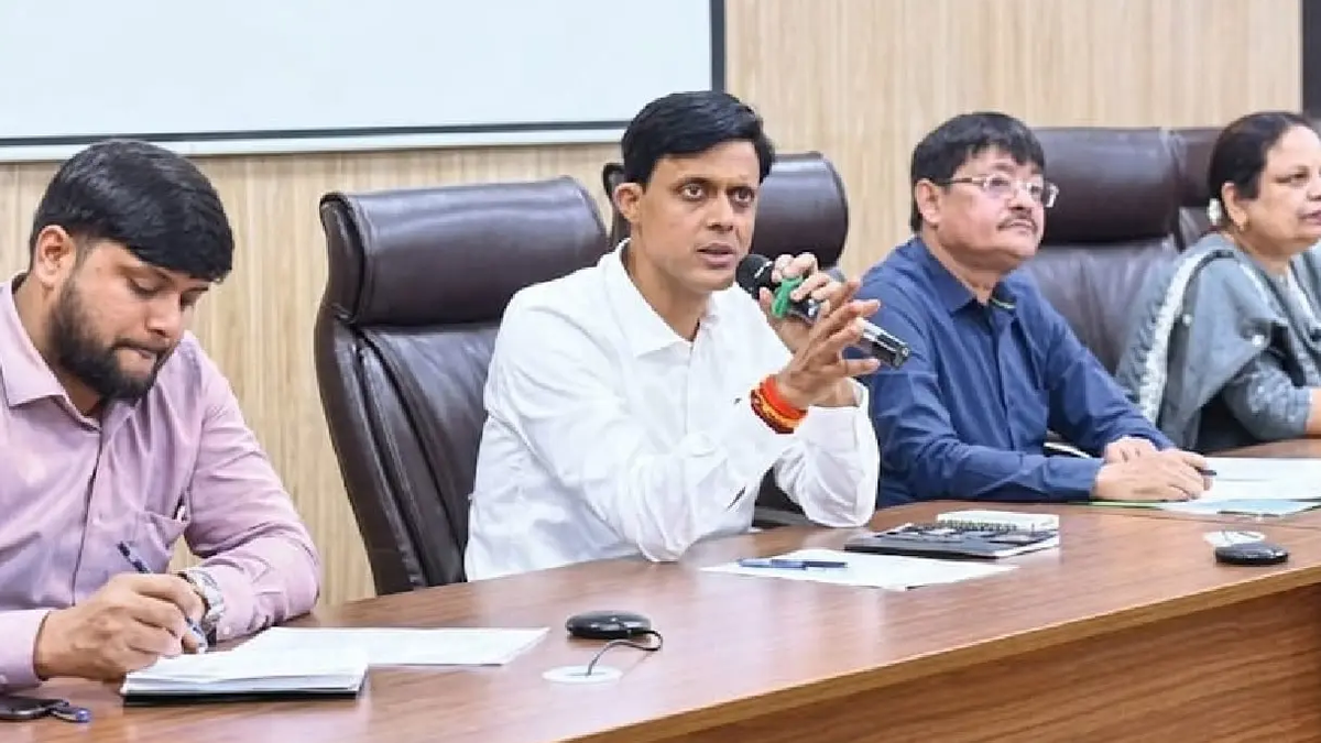 रांची में छठ घाटों की सफाई और सुरक्षा व्यवस्था की तैयारी