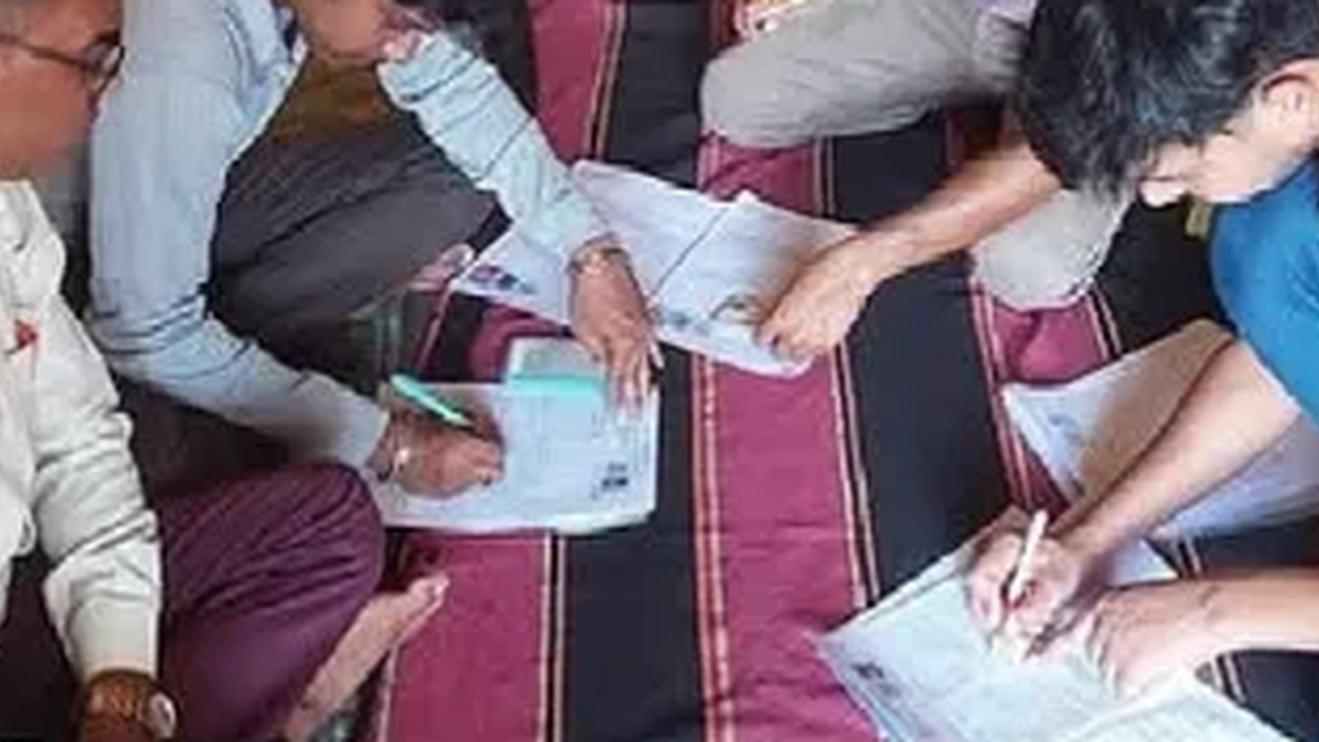 धनबाद में विशेष संक्षिप्त मतदाता सूची पुनरीक्षण की समीक्षा बैठक