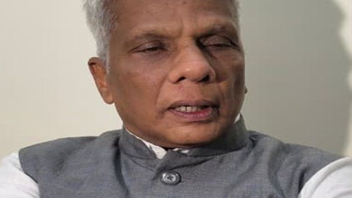 बीआईटी मेसरा में परमाणु ऊर्जा की संभावनाओं पर जानकारी देते डॉ. अजीत कुमार मोहंती