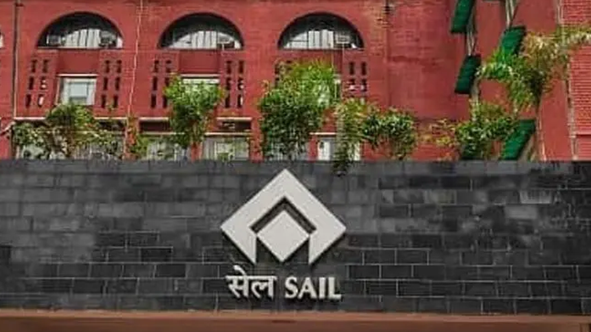 बोकारो स्टील प्लांट परिसर का दृश्य, जहां सेल की संपत्तियों के प्रबंधन का मुद्दा सामने आया है